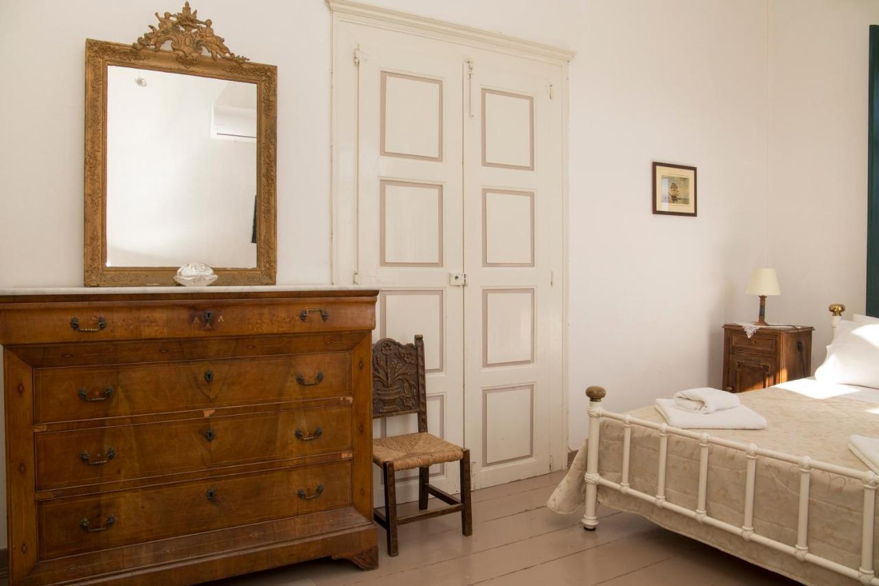 1861 Mansion Spetses Villa Dış mekan fotoğraf